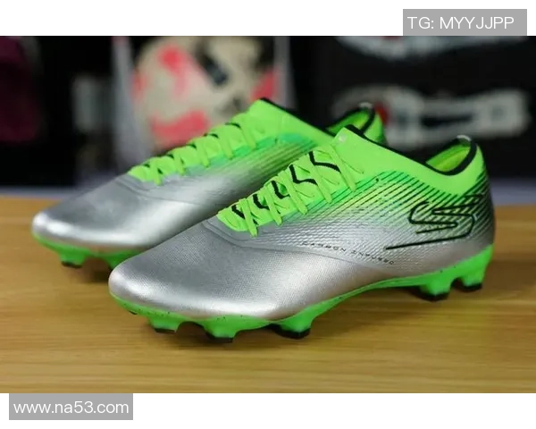 足球明星意外发现假鞋引发的趣味故事与时尚反思 足球明星意外发现假鞋引发的趣味故事与时尚反思